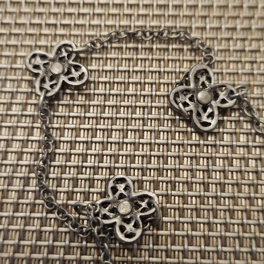 Vintage flower rhinestones choker necklace - Picture 5 of 7
